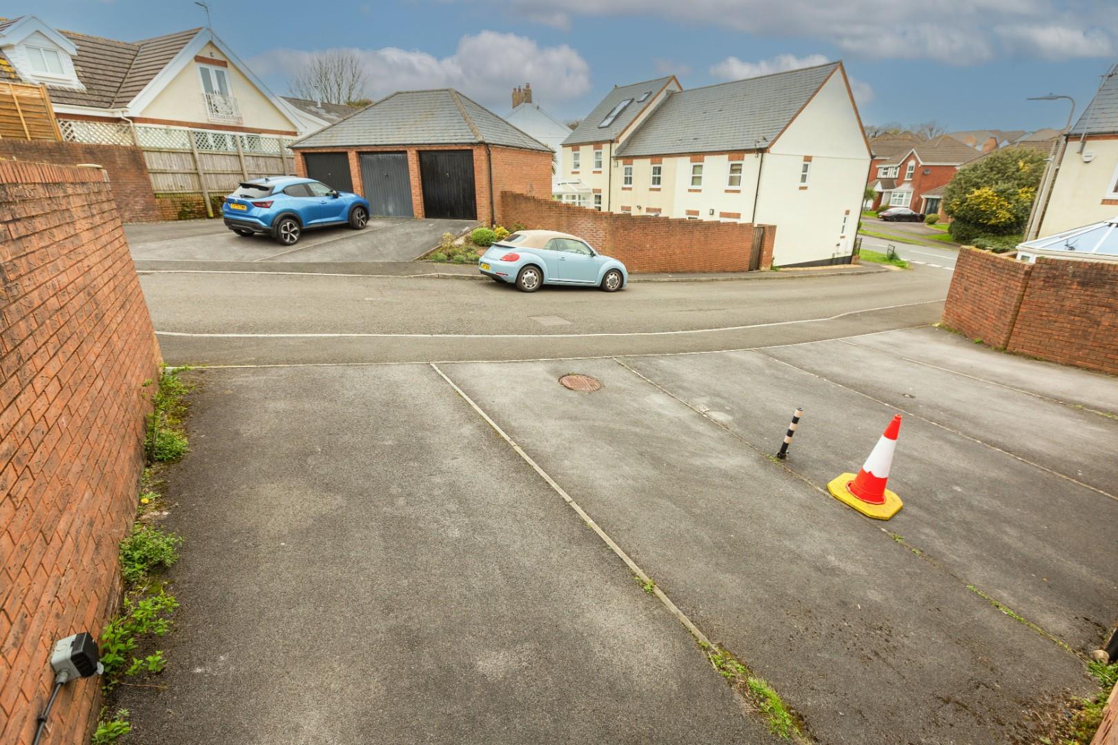 William Gammon Drive, Limeslade, Mumbles, Swansea, SA3 4HR